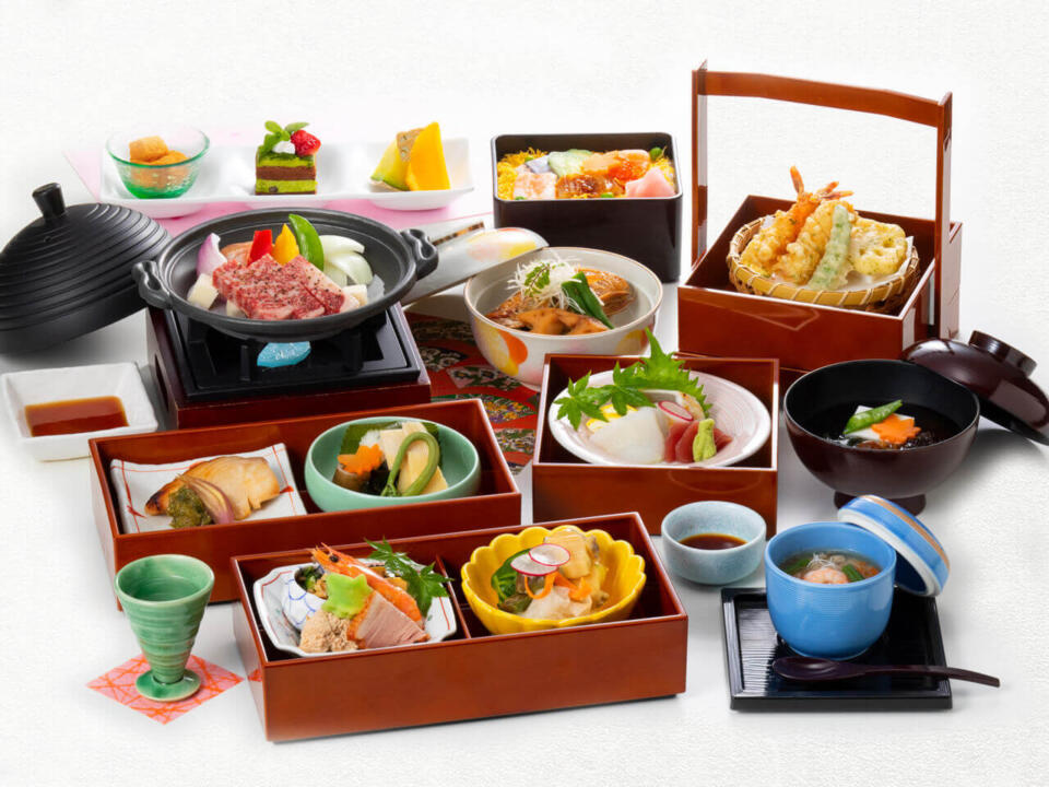 箱膳会席 8,200円 | お届け厨房 皆美【公式】松江市を中心に