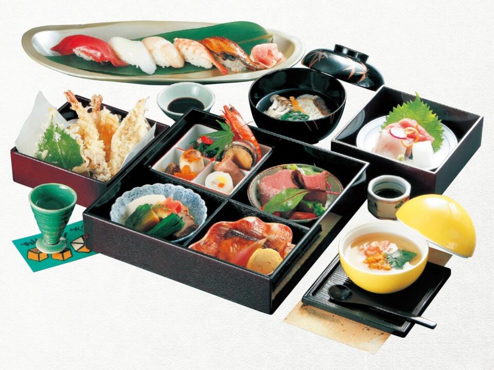 松華堂会席 5,100円 | お届け厨房 皆美【公式】松江市を中心に仕出し
